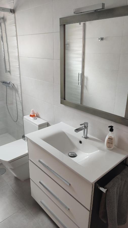 Apartamento Paseo Maritimo, Centro Torre Del Mar Kültér fotó