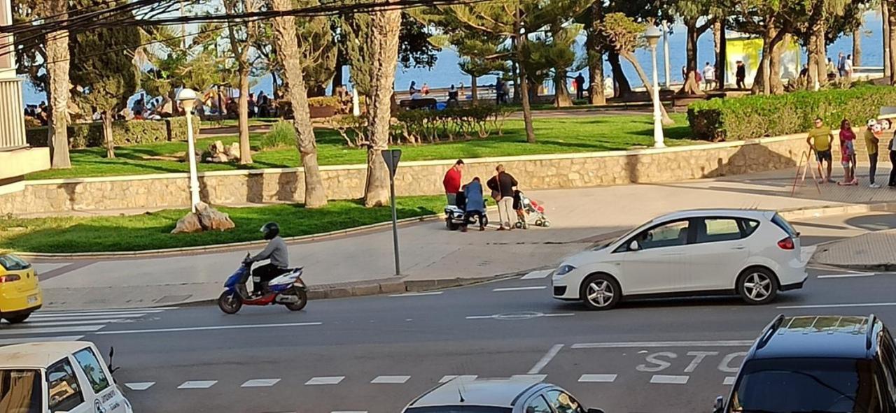 Apartamento Paseo Maritimo, Centro Torre Del Mar Kültér fotó